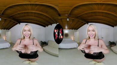 Latina Blonde Big Tits Begs for Your Cock / Mature VRTube