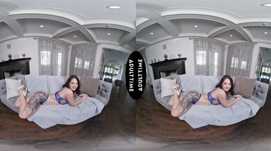 Intense VR Couch Session with Stunning Brunette Babe /Mature Vr Tube