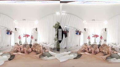 Premium Threesome: Busty Babes Share a Sweet and Naughty VR Lollipop /Mature Vr Tube