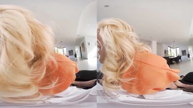 Mature Blonde MILF Gets Stuffed Hard at the Table / MatureVRTube