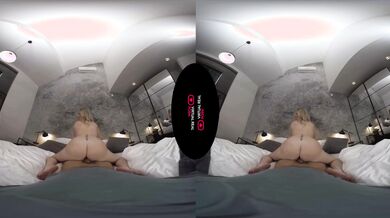 Leopard-Clad Russian Escort Delivers Deep Throat Perfection – Exclusively on MatureVRTube