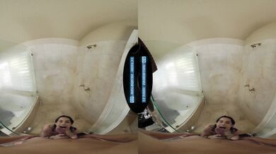 Steamy Shower Encounter: Chanel Camryn’s Intense Pleasures Unleashed- Mature VR Tube