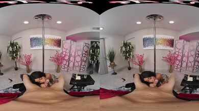Big-Titted Ebony Schoolgirl Works the Pole Before Riding Hard in VR - Mature VR Tube
