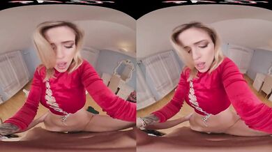 Czech Blonde Slut Gets Her Anal Holes Stretched and Pounded Raw in a Dirty VR Fuckfest - Mature VR Tube